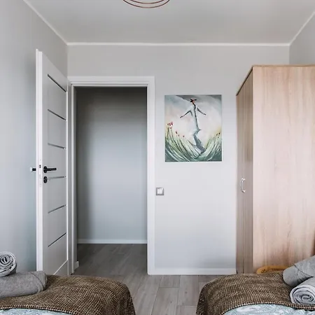 Apartament 10 Pietro 公寓